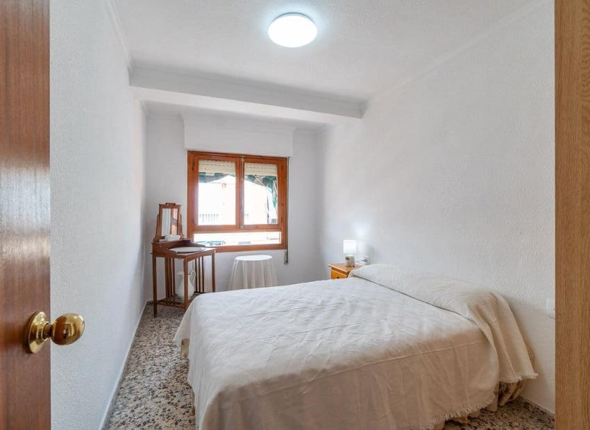 3 soveværelse Penthouse til salg i Torrevieja - € 149.900 (Ref: 9521865)