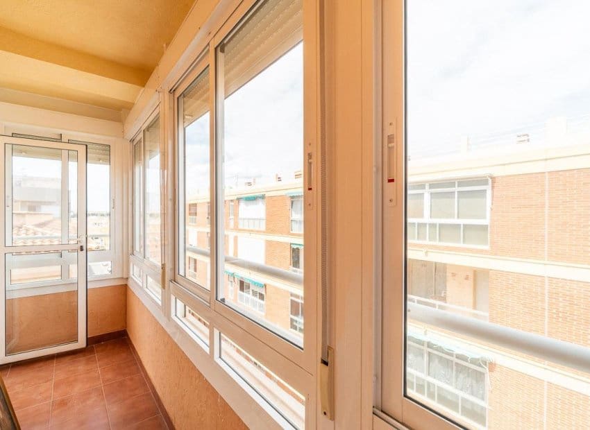 3 soveværelse Penthouse til salg i Torrevieja - € 149.900 (Ref: 9521865)