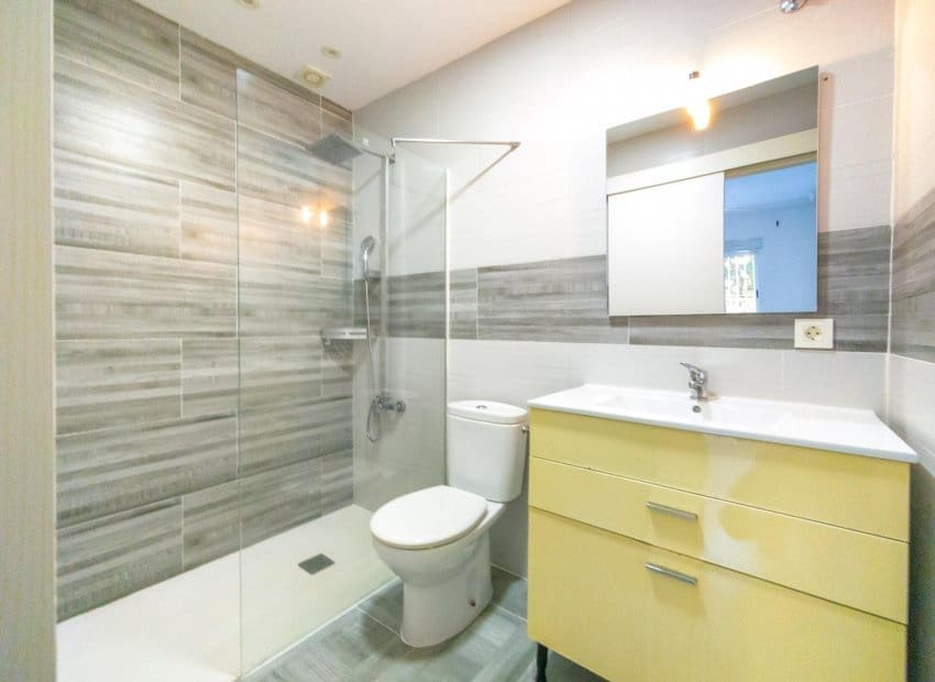 3 sypialnia Apartament na sprzedaż w Torrevieja - 149 900 € (Ref: 9521867)