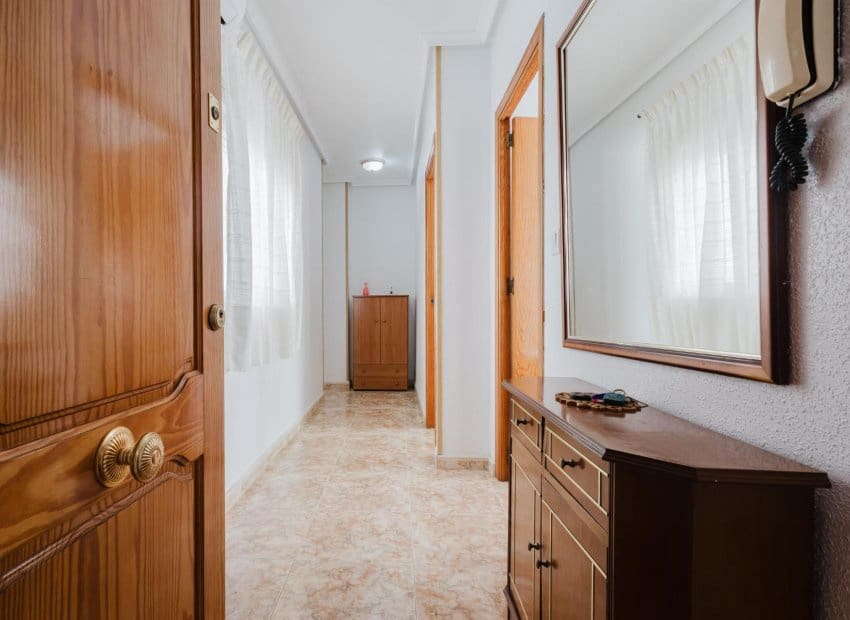 2 chambre Penthouse à vendre à Torrevieja - 149 500 € (Ref: 9521868)