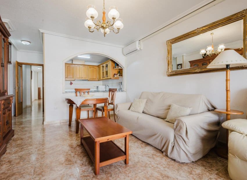 2 chambre Penthouse à vendre à Torrevieja - 149 500 € (Ref: 9521868)