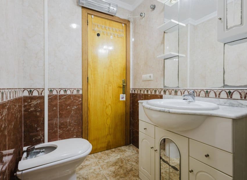 2 chambre Penthouse à vendre à Torrevieja - 149 500 € (Ref: 9521868)