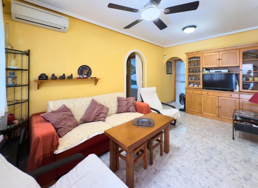 2 quarto Apartamento de Praia para venda em La Mata com piscina - 140 000 € (Ref: 9521872)