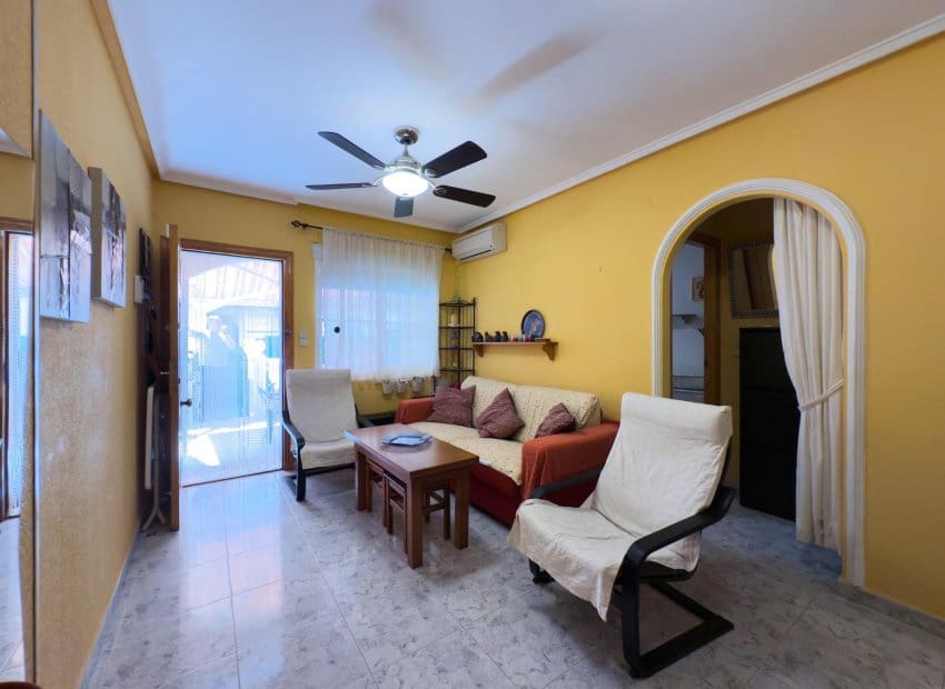 2 quarto Apartamento de Praia para venda em La Mata com piscina - 140 000 € (Ref: 9521872)