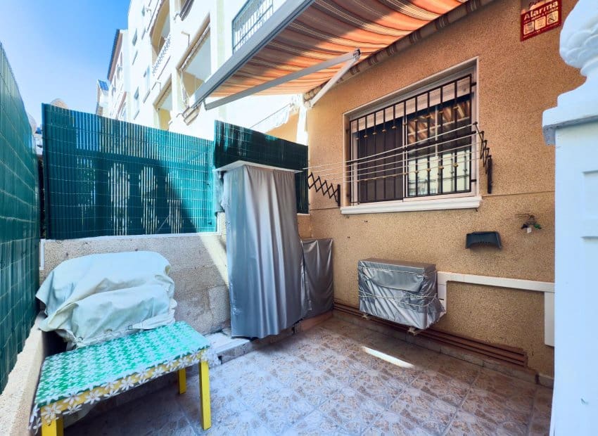 2 quarto Apartamento de Praia para venda em La Mata com piscina - 140 000 € (Ref: 9521872)