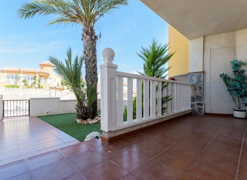 2 soverom Leilighet til salgs i Villamartin med svømmebasseng - € 135 000 (Ref: 9521875)