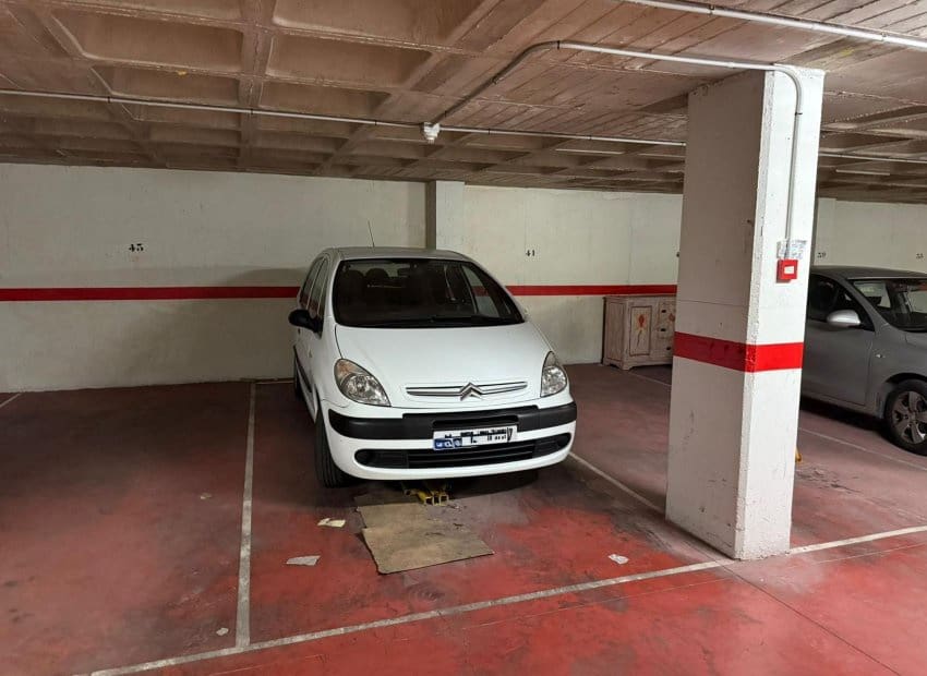 2 bedroom Apartment for sale in Torrevieja - € 132,500 (Ref: 9521876)