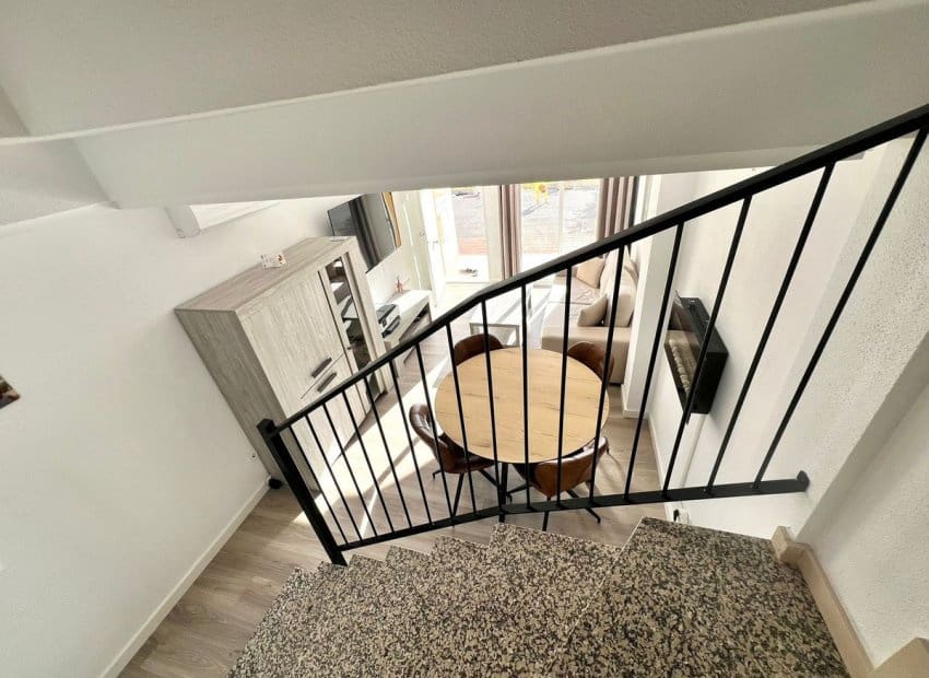 3 makuuhuone Omakotitalo myytävänä paikassa Los Alcazares mukana uima-altaan - 129 950 € (Ref: 9521877)