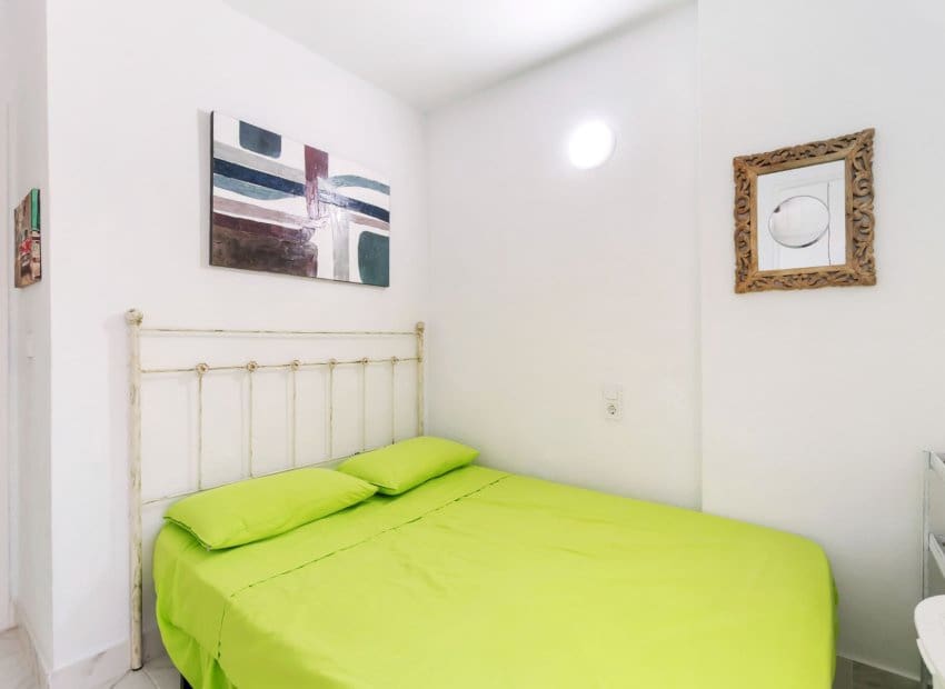 2 soveværelse Lejlighed til salg i Torrevieja med swimmingpool - € 129.900 (Ref: 9521879)