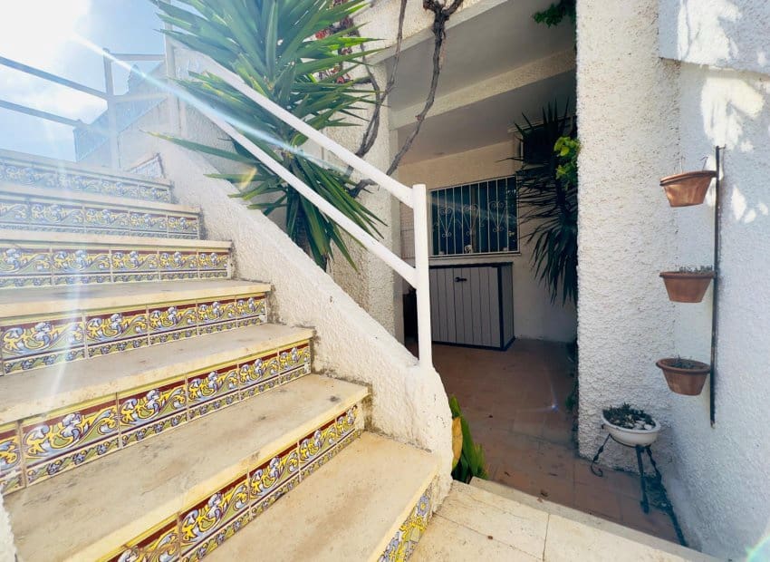 1 sypialnia Bungalow na sprzedaż w Torrevieja - 127 000 € (Ref: 9521881)