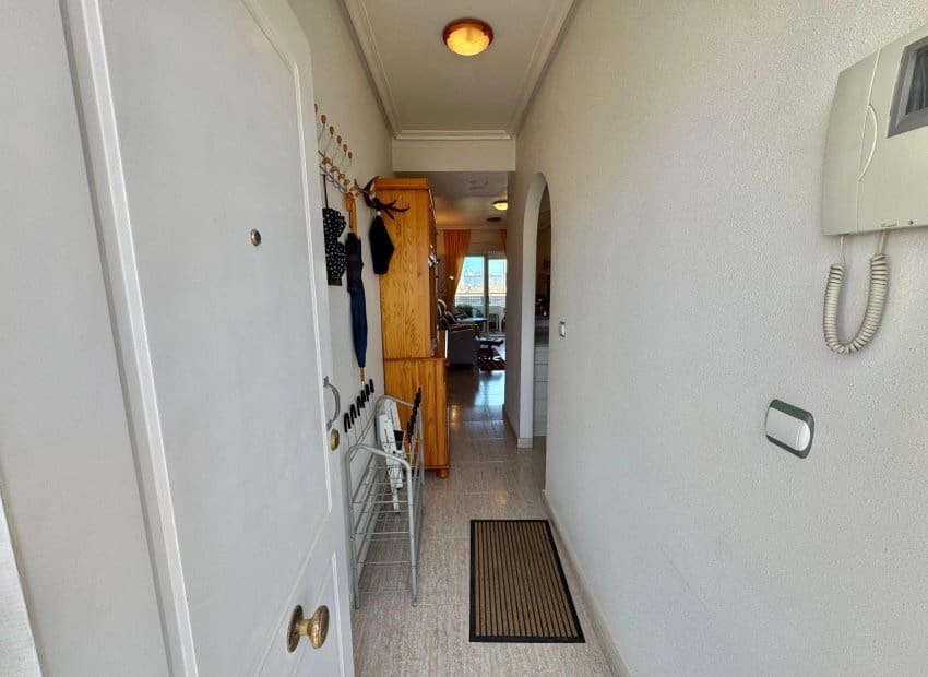 2 bedroom Apartment for sale in Almoradi - € 121,000 (Ref: 9521885)