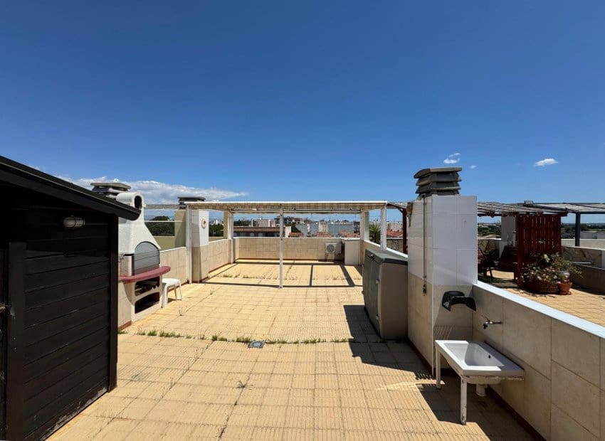 2 bedroom Apartment for sale in Almoradi - € 121,000 (Ref: 9521885)