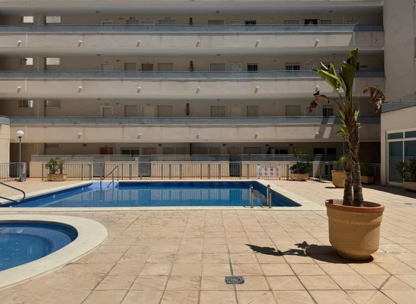 2 bedroom Apartment for sale in Almoradi - € 121,000 (Ref: 9521885)