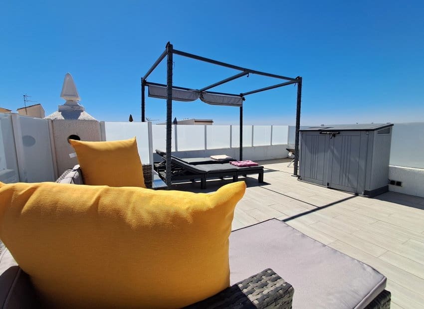 1 quarto Penthouse para venda em Villamartin - 119 900 € (Ref: 9521886)