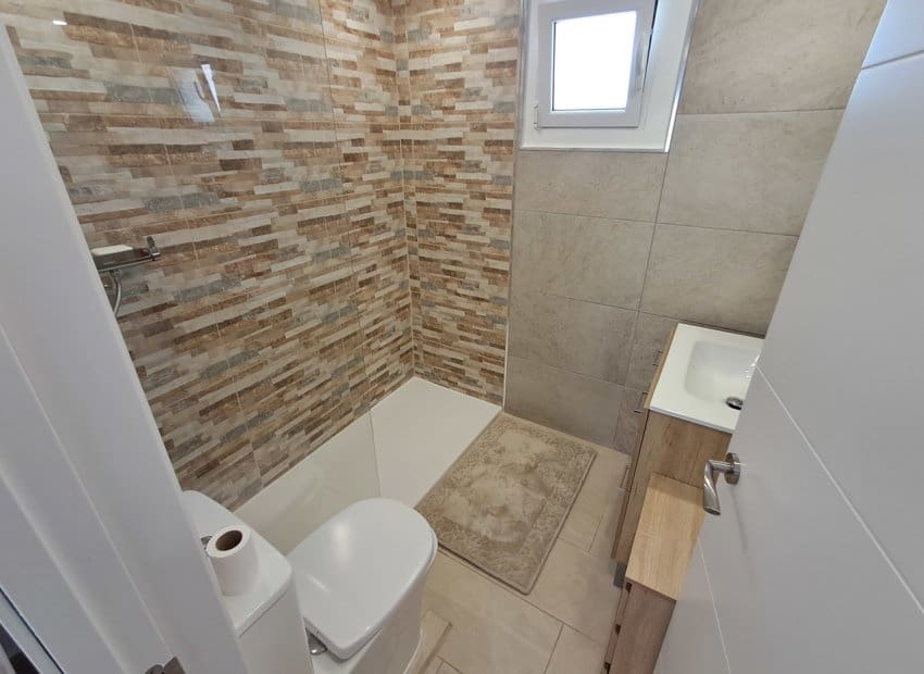 1 quarto Penthouse para venda em Villamartin - 119 900 € (Ref: 9521886)