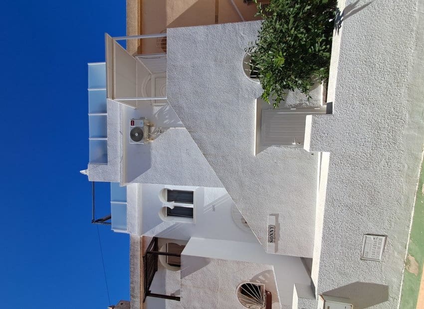 1 quarto Penthouse para venda em Villamartin - 119 900 € (Ref: 9521886)