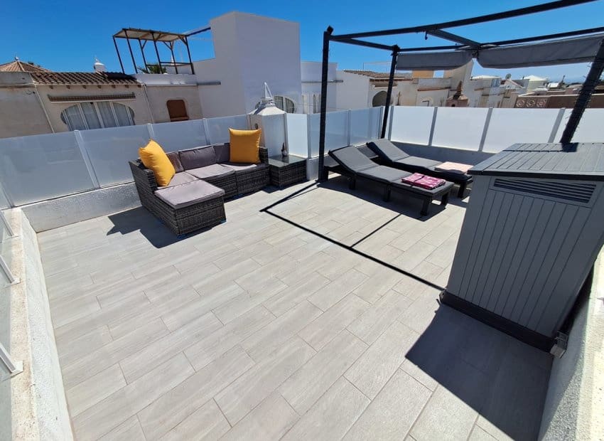 1 quarto Penthouse para venda em Villamartin - 119 900 € (Ref: 9521886)