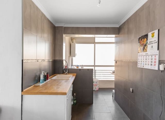 2 bedroom Apartment for sale in Daya Nueva with pool - € 119,500 (Ref: 9521887)