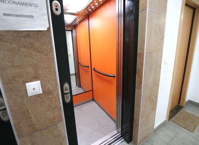 3 makuuhuone Huoneisto myytävänä paikassa Almoradí - 117 000 € (Ref: 9521890)