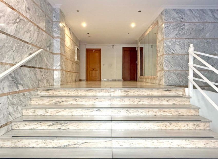 2 slaapkamer Appartement te koop in Torrevieja - € 115.500 (Ref: 9521892)