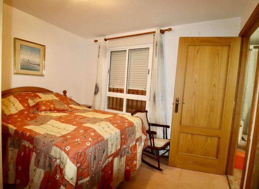 1 soveværelse Strandlejlighed til salg i Guardamar del Segura - € 115.000 (Ref: 9521893)