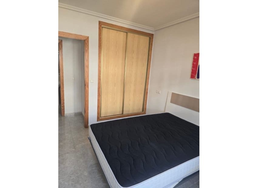 Apartamento de 2 habitaciones en Daya Vieja en venta con piscina - 105.000 € (Ref: 9521900)