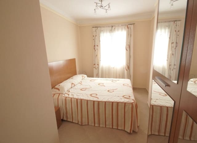 Apartamento de 2 habitaciones en Formentera del Segura en venta con piscina - 100.000 € (Ref: 9521902)