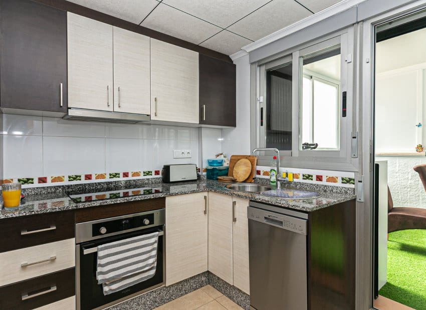 3 slaapkamer Huis te koop in Guardamar del Segura met zwembad - € 250.000 (Ref: 9523385)