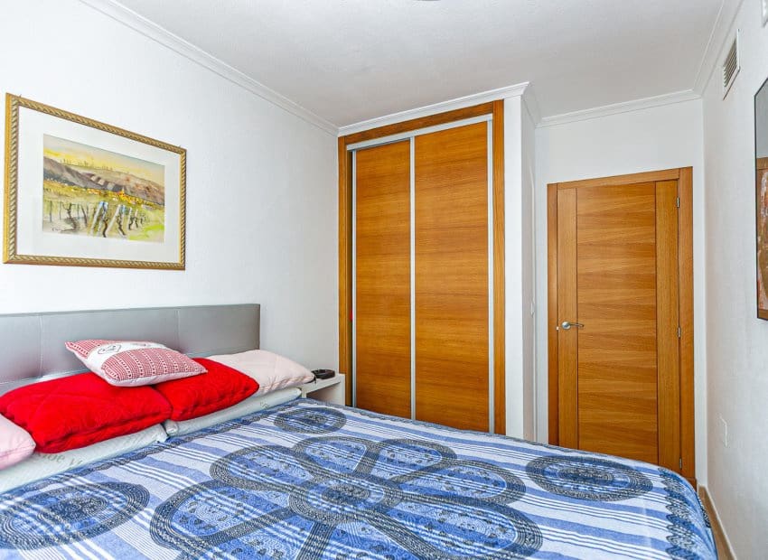 3 slaapkamer Huis te koop in Guardamar del Segura met zwembad - € 250.000 (Ref: 9523385)