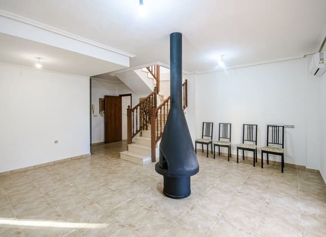 4 makuuhuone Huvila myytävänä paikassa Orihuela - 245 000 € (Ref: 9523386)