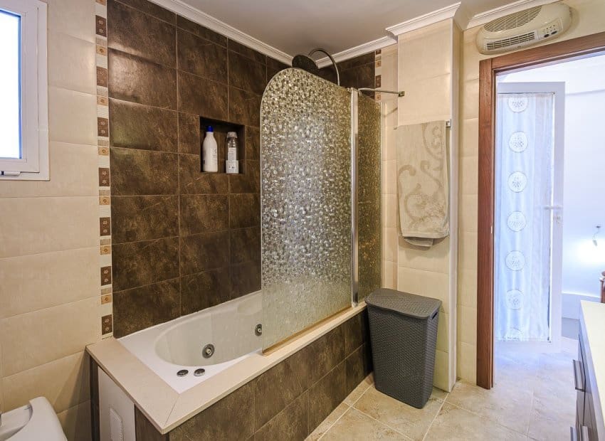 4 sovrum Villa till salu i Orihuela - 245 000 € (Ref: 9523386)