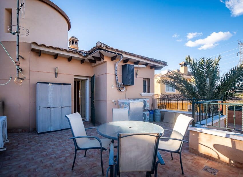 4 sovrum Villa till salu i Orihuela - 245 000 € (Ref: 9523386)