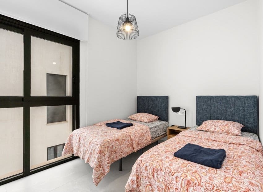 2 chambre Appartement à vendre à Torrevieja avec piscine - 250 000 € (Ref: 9523387)