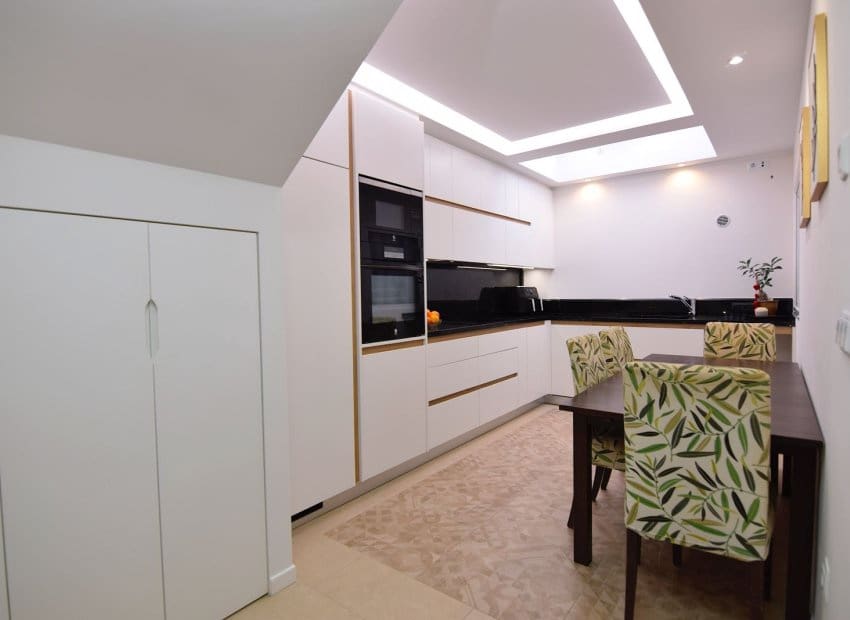 3 slaapkamer Huis te koop in La Florida met zwembad - € 249.000 (Ref: 9523389)