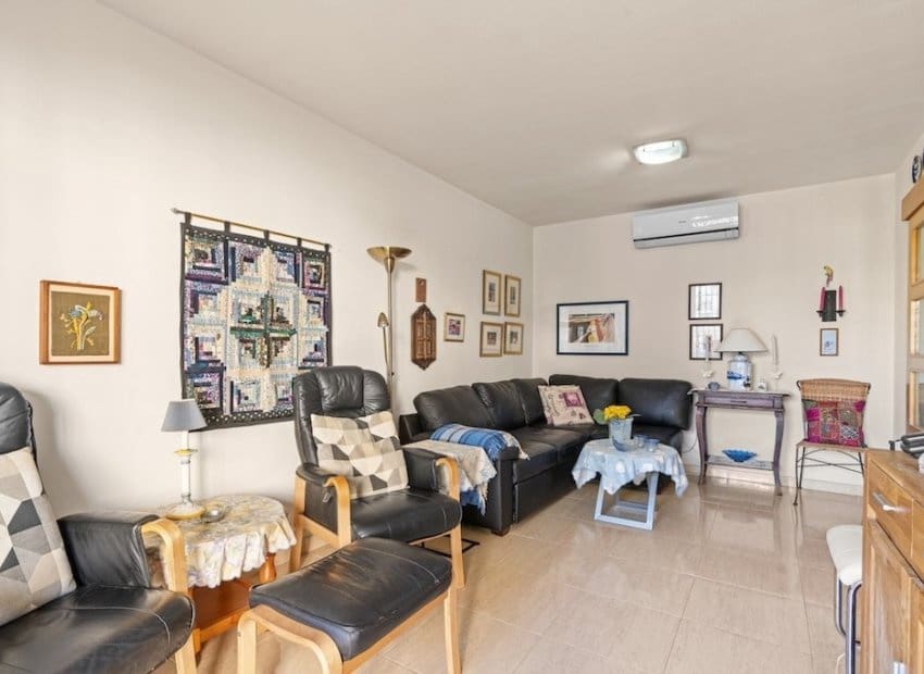 3 soveværelse Lejlighed til salg i Gran Alacant med swimmingpool - € 249.000 (Ref: 9523390)