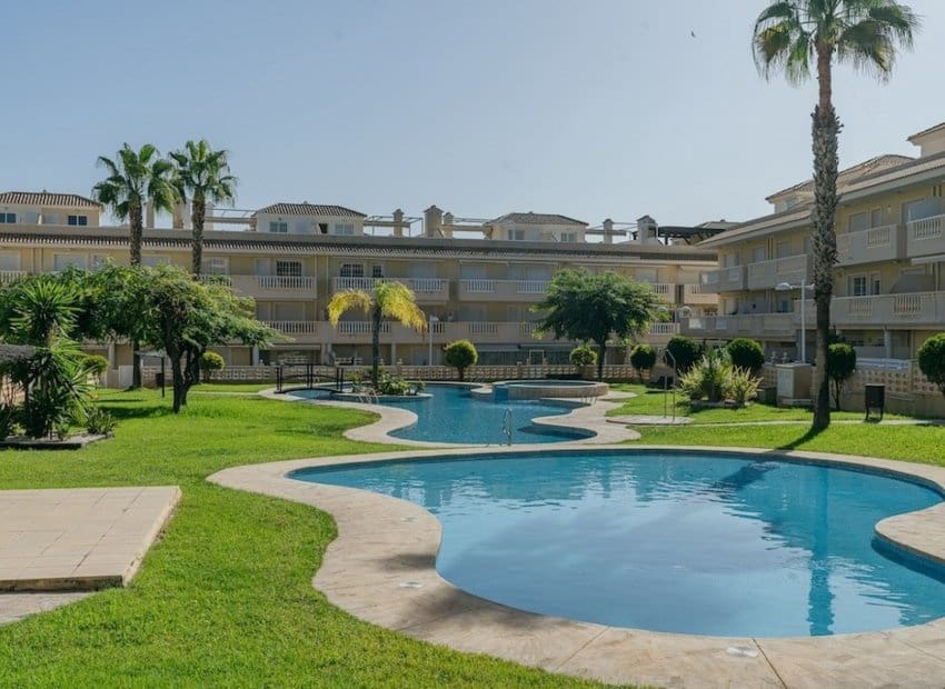 3 soveværelse Lejlighed til salg i Gran Alacant med swimmingpool - € 249.000 (Ref: 9523390)