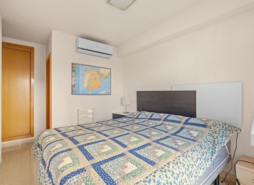 3 soveværelse Lejlighed til salg i Gran Alacant med swimmingpool - € 249.000 (Ref: 9523390)