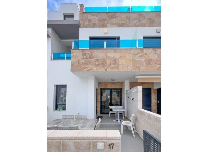 3 soveværelse Byhus til salg i Bigastro med swimmingpool - € 249.000 (Ref: 9523391)