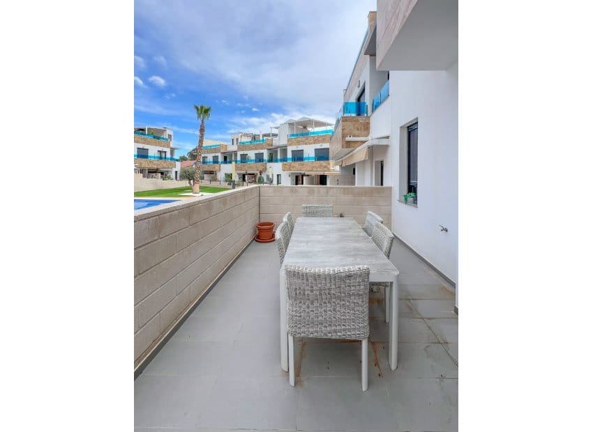 3 soveværelse Byhus til salg i Bigastro med swimmingpool - € 249.000 (Ref: 9523391)