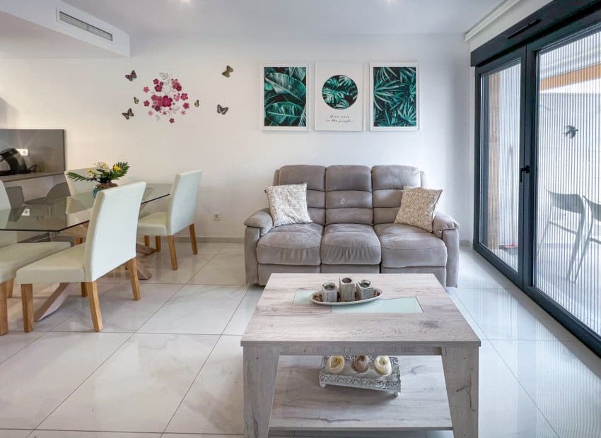 3 soveværelse Byhus til salg i Bigastro med swimmingpool - € 249.000 (Ref: 9523391)