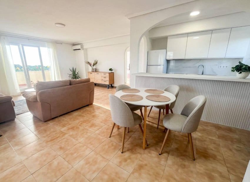2 chambre Penthouse à vendre à Punta Prima - 247 000 € (Ref: 9523392)