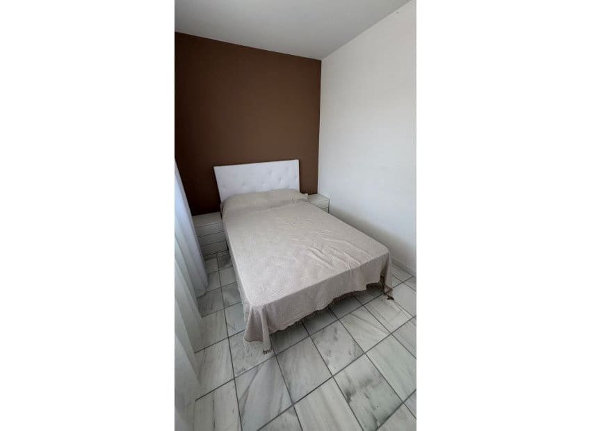 2 sypialnia Dom na sprzedaż w Torrevieja z basenem - 240 000 € (Ref: 9523394)