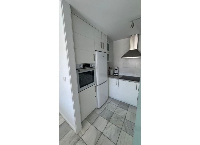 2 sypialnia Dom na sprzedaż w Torrevieja z basenem - 240 000 € (Ref: 9523394)