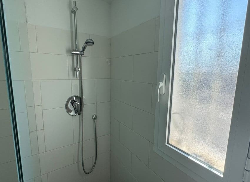 2 sypialnia Dom na sprzedaż w Torrevieja z basenem - 240 000 € (Ref: 9523394)