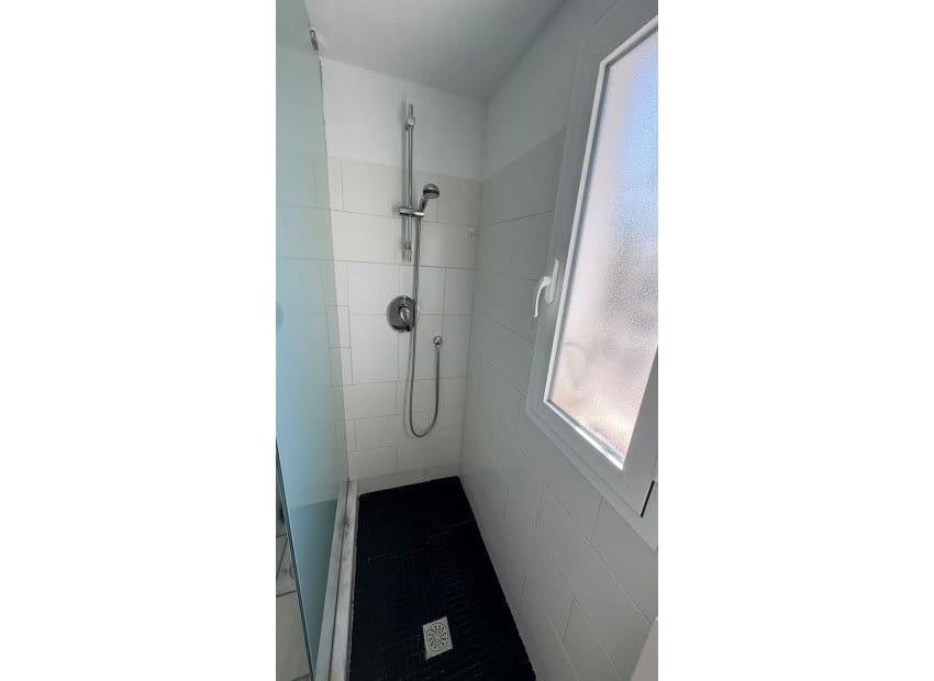 2 sypialnia Dom na sprzedaż w Torrevieja z basenem - 240 000 € (Ref: 9523394)