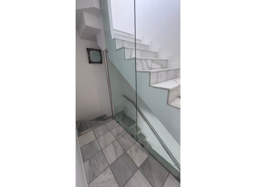 2 sypialnia Dom na sprzedaż w Torrevieja z basenem - 240 000 € (Ref: 9523394)