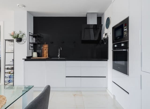 2 chambre Appartement à vendre à La Florida, Orihuela avec piscine - 239 000 € (Ref: 9523395)