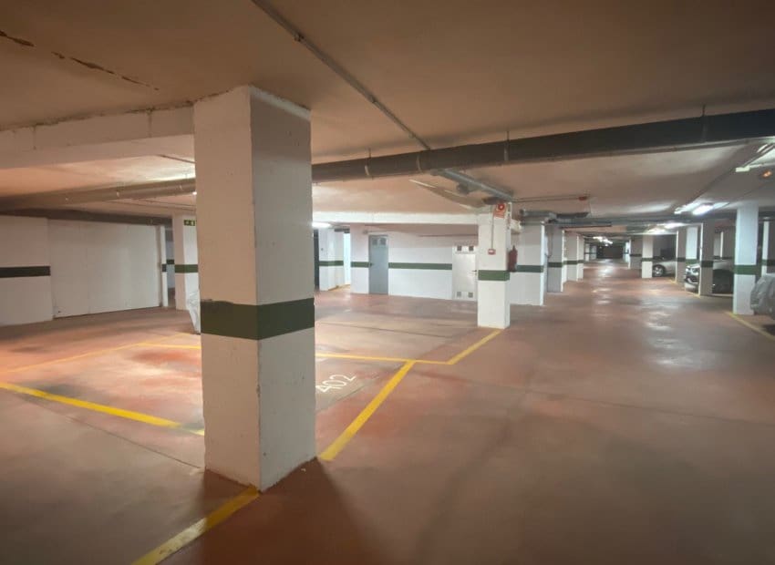 4 chambre Appartement à vendre à Guardamar del Segura avec piscine - 239 000 € (Ref: 9523396)