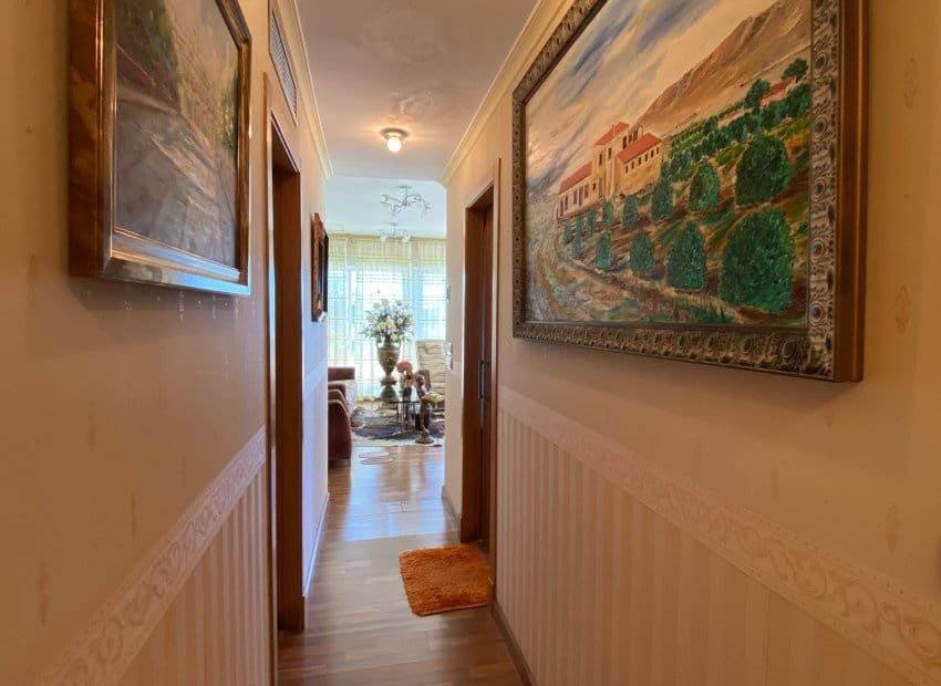 4 chambre Appartement à vendre à Guardamar del Segura avec piscine - 239 000 € (Ref: 9523396)