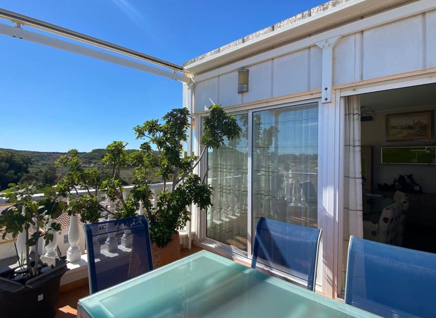 4 chambre Appartement à vendre à Guardamar del Segura avec piscine - 239 000 € (Ref: 9523396)